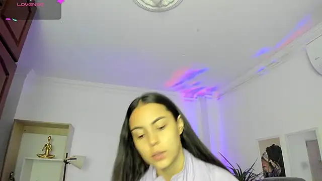 Aleejaa   online show from 03-17-25, 11:31