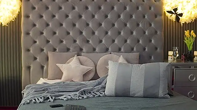 AmelyNoir online show from 01-25-25, 08:00