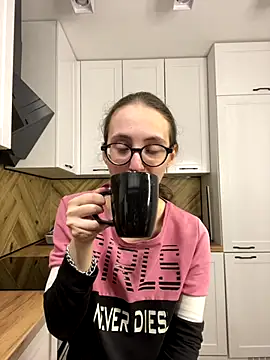 MartiniiSelenna online show from 09-20-25, 05:52