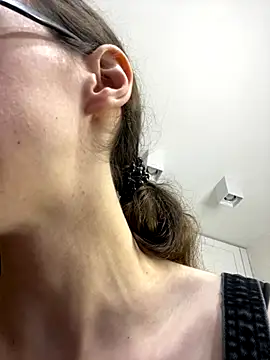 MartiniiSelenna online show from 09-22-25, 05:53