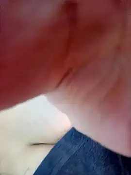 Snapshot of silina-25 chatting on 03-07-25, 08:00 silina-25 online show from 03-07-25, 08:00