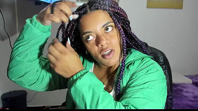 ladyrd1 online show from 10-01-25, 05:35