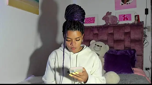 ladyrd1 online show from 10-16-25, 07:53