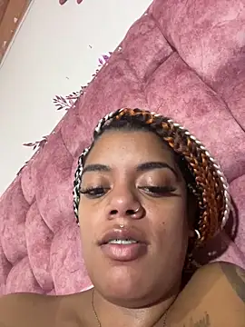 ladyrd1 online show from 02-03-26, 06:40