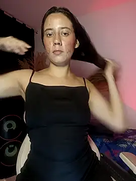 Snapshot of lovely_kitt chatting on 11-02-25, 01:41 lovely kitt online show from 11-02-25, 01:41