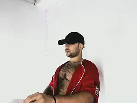 Snapshot of Sebas-hott chatting on 10-02-25, 10:28 Sebas-hott online show from 10-02-25, 10:28