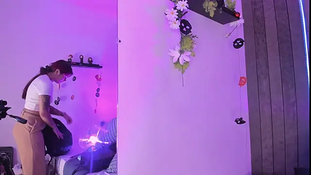 alaia-rogers online show from 10-27-25, 11:47