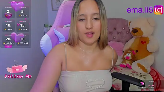 Snapshot of ema_tayy chatting on 03-07-25, 10:24 ema tayy online show from 03-07-25, 10:24