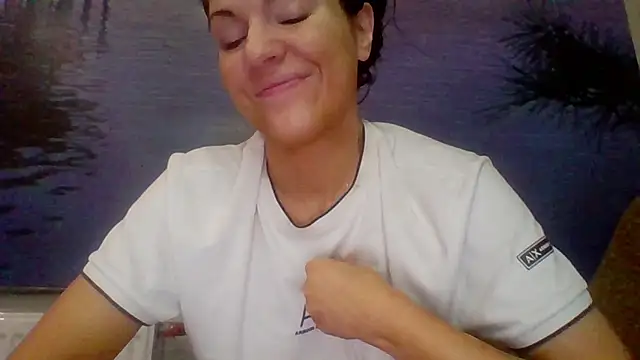 Snapshot of AliceTailor chatting on 06-28-26, 08:15 AliceTailor online show from 06-28-26, 08:15