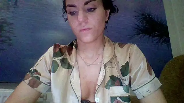 Snapshot of AliceTailor chatting on 07-14-26, 10:21 AliceTailor online show from 07-14-26, 10:21