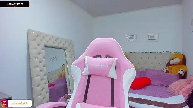 Snapshot of carlaperez_ chatting on 01-11-25, 03:55 carlaperez online show from 01-11-25, 03:55