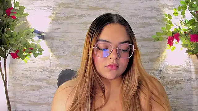 Celeste Mcs  online show from 10-31-25, 03:40