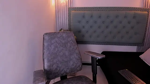 Celeste Mcs  online show from 11-12-25, 03:51