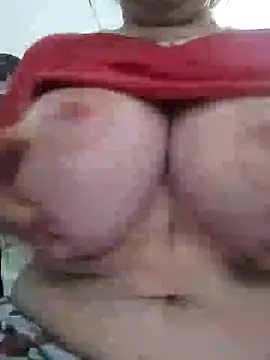 Snapshot of Wife_sexxx chatting on 12-25-24, 02:13 Wife sexxx online show from 12-25-24, 02:13