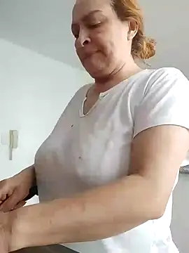 Snapshot of Wife_sexxx chatting on 02-09-25, 05:01 Wife sexxx online show from 02-09-25, 05:01