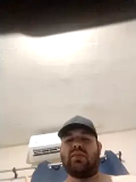 JulianInter08 online show from 03-22-26, 05:33