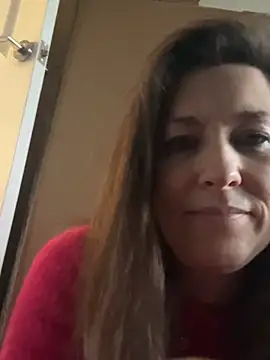 Snapshot of Lwhite1 chatting on 01-24-25, 04:06 Lwhite1 online show from 01-24-25, 04:06