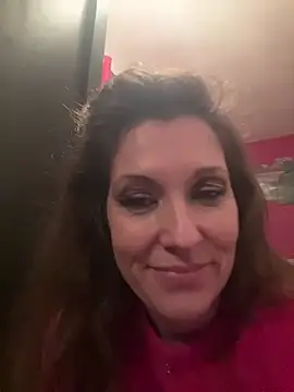 Snapshot of Lwhite1 chatting on 02-07-25, 12:31 Lwhite1 online show from 02-07-25, 12:31