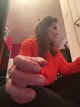 Snapshot of Lwhite1 chatting on 02-12-25, 01:19 Lwhite1 online show from 02-12-25, 01:19