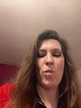 Snapshot of Lwhite1 chatting on 02-24-25, 11:52 Lwhite1 online show from 02-24-25, 11:52