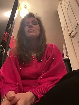 Snapshot of Lwhite1 chatting on 03-02-25, 12:09 Lwhite1 online show from 03-02-25, 12:09