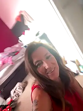 Snapshot of Lwhite1 chatting on 09-09-25, 03:55 Lwhite1 online show from 09-09-25, 03:55