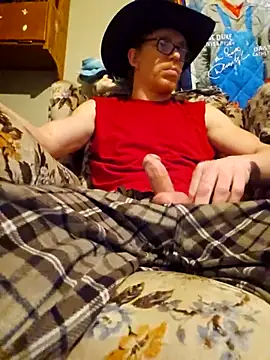 Snapshot of REDHAMMER_ chatting on 02-20-25, 12:41 REDHAMMER online show from 02-20-25, 12:41