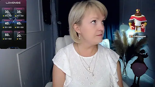 Juarnea online show from 02-20-25, 04:36