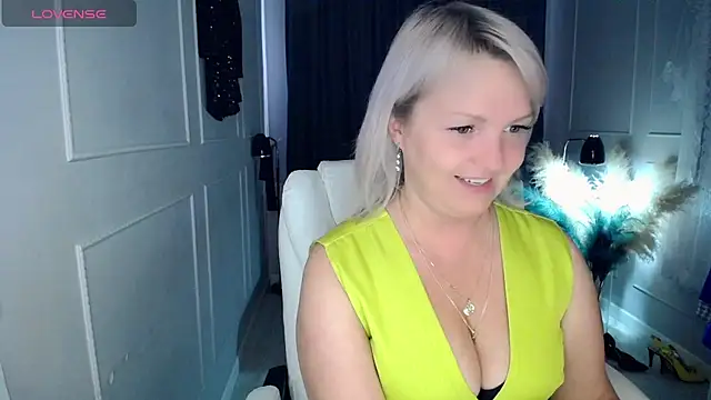 Juarnea online show from 04-16-26, 10:27