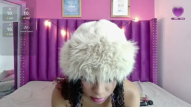 littleebonny online show from 11-10-25, 01:21