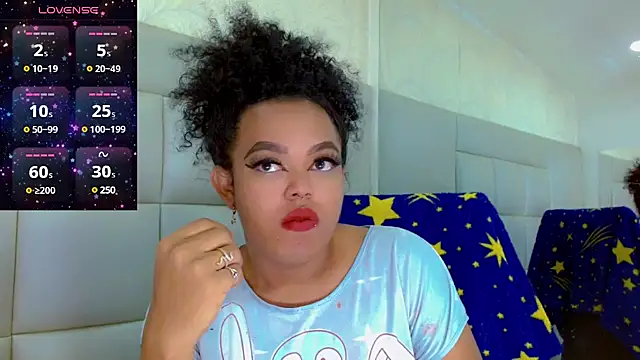 Snapshot of KayleighDreams_ chatting on 02-07-25, 02:04 KayleighDreams online show from 02-07-25, 02:04