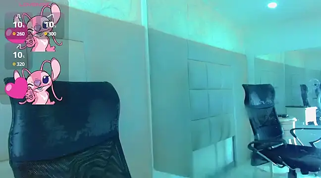 Snapshot of KayleighDreams_ chatting on 02-20-25, 07:45 KayleighDreams online show from 02-20-25, 07:45