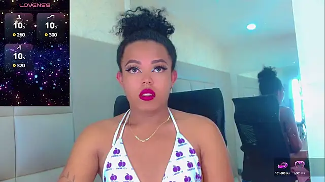 Snapshot of KayleighDreams_ chatting on 03-08-25, 06:32 KayleighDreams online show from 03-08-25, 06:32