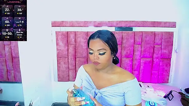 KayleighDreams  online show from 04-07-26, 03:51