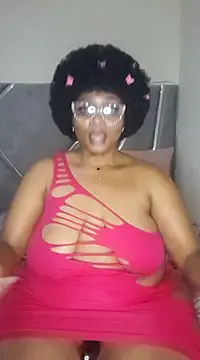 Snapshot of CocoBootyyy chatting on 03-01-25, 12:17 CocoBootyyy online show from 03-01-25, 12:17