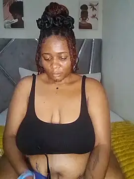 Snapshot of CocoBootyyy chatting on 03-21-25, 06:07 CocoBootyyy online show from 03-21-25, 06:07