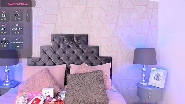 emily parkerr online show from 02-24-25, 03:53