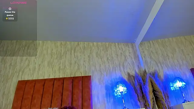 emily parkerr online show from 09-10-25, 10:21