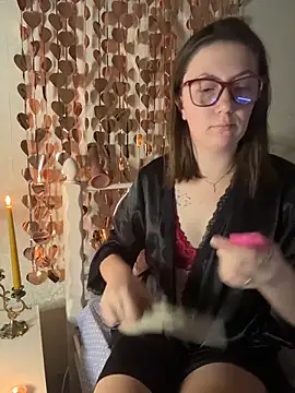 BeatriceTender online show from 02-11-26, 05:07