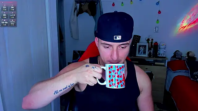 liam oficial02 online show from 12-16-24, 04:45