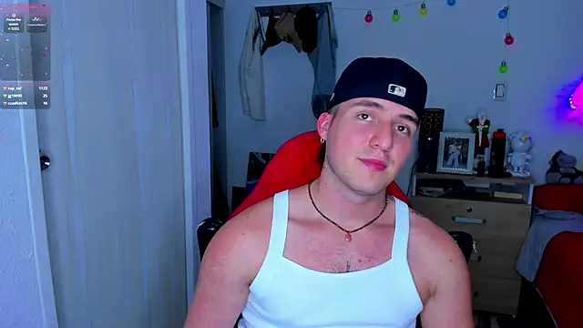 liam oficial02 online show from 12-19-24, 09:51