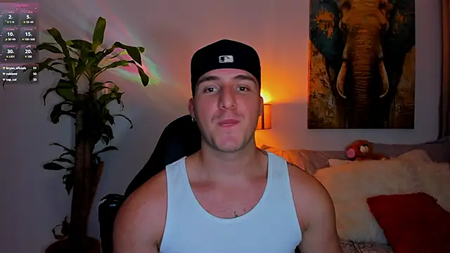 Snapshot of liam_oficial02 chatting on 03-08-25, 07:49 liam oficial02 online show from 03-08-25, 07:49