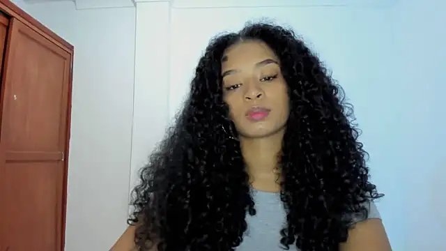 avellanatammy online show from 10-21-25, 01:28