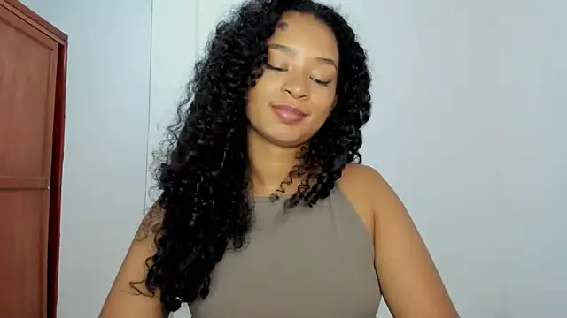 avellanatammy online show from 12-16-25, 12:26