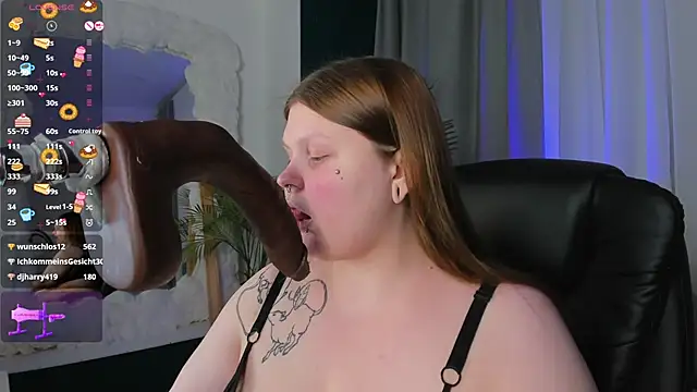 Snapshot of AuroraDemoni chatting on 02-28-25, 04:10 AuroraDemoni online show from 02-28-25, 04:10