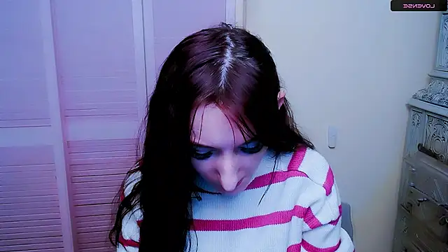 Snapshot of AmandaSell chatting on 01-28-25, 08:25 AmandaSell online show from 01-28-25, 08:25