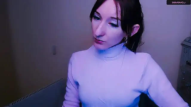 Snapshot of AmandaSell chatting on 02-04-25, 08:24 AmandaSell online show from 02-04-25, 08:24