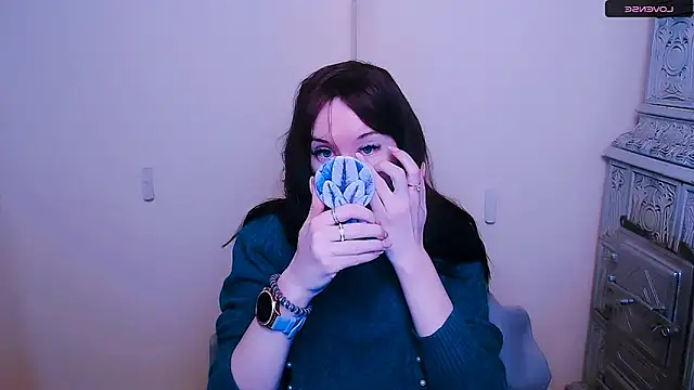 Snapshot of AmandaSell chatting on 02-11-25, 08:05 AmandaSell online show from 02-11-25, 08:05