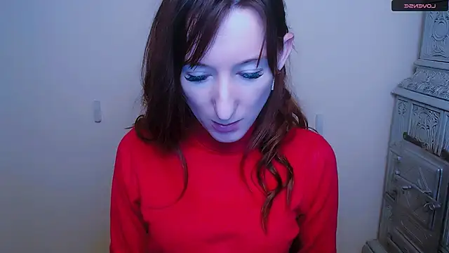 Snapshot of AmandaSell chatting on 02-19-25, 11:49 AmandaSell online show from 02-19-25, 11:49