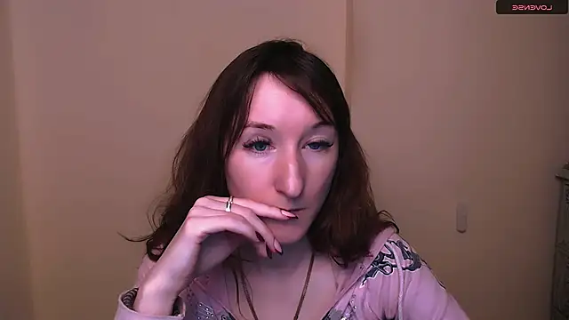 Snapshot of AmandaSell chatting on 02-20-25, 11:53 AmandaSell online show from 02-20-25, 11:53